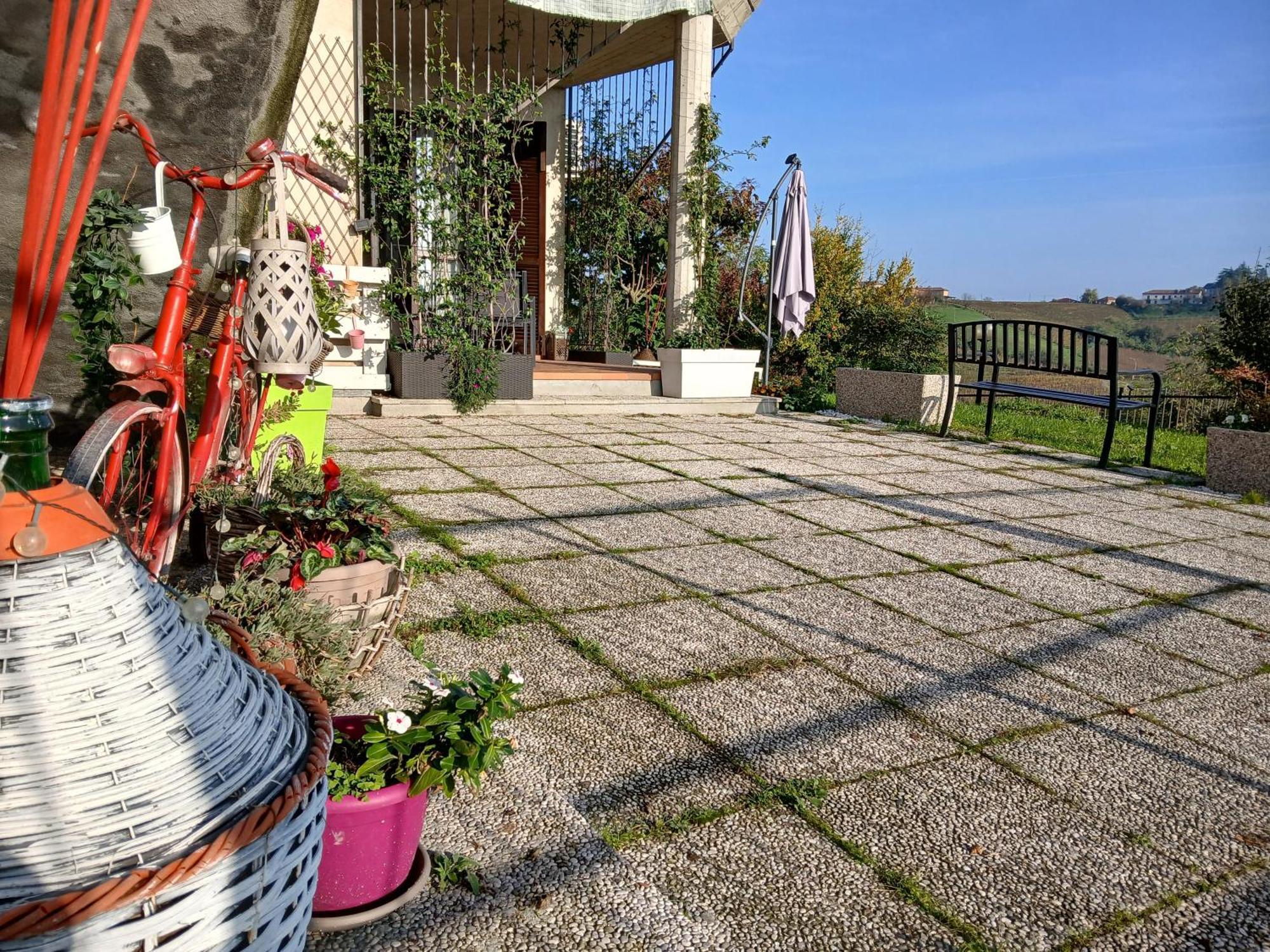 Maison Younesco - Villa Indipendente Exclusive Castagnole delle Lanze Exterior foto